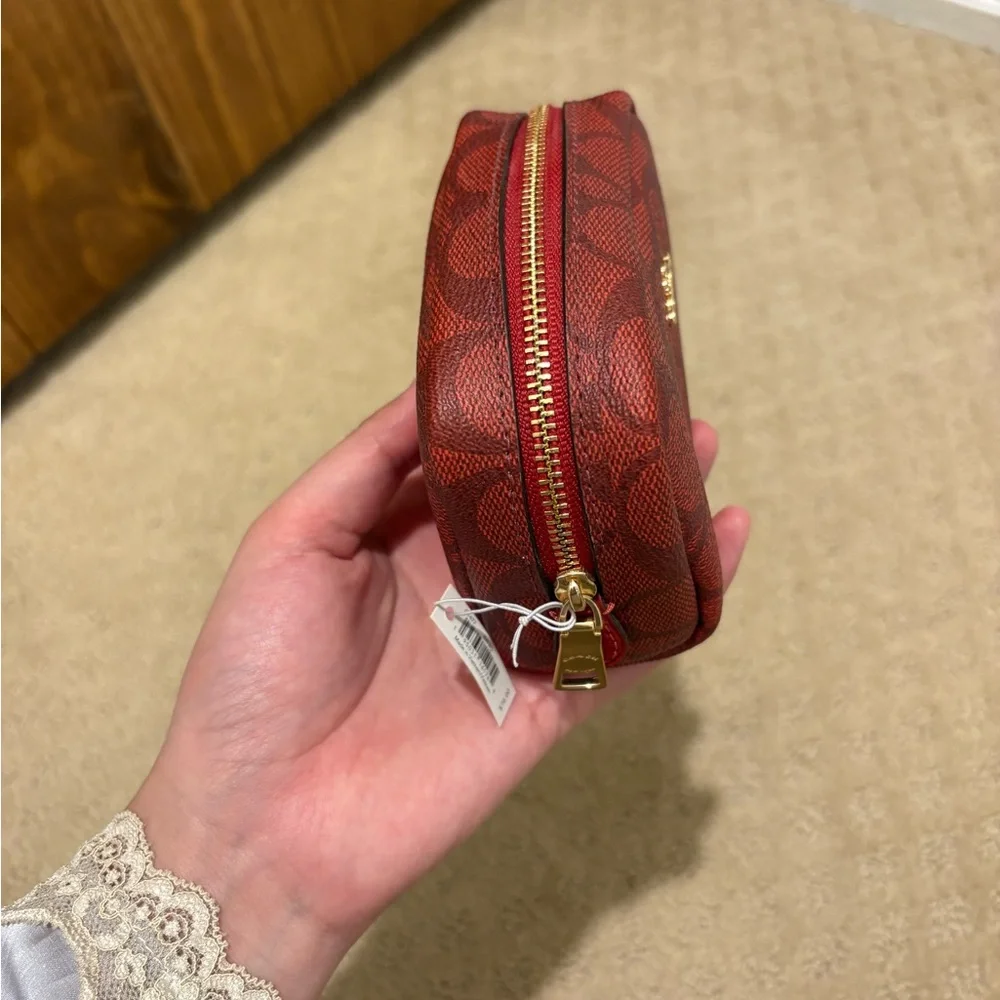 Coach Red Signature Compact Coin Case with Gold Logo - Picture 2 of 5